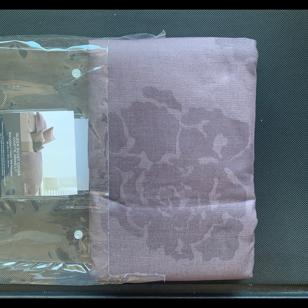 Vera Wang duvet cover